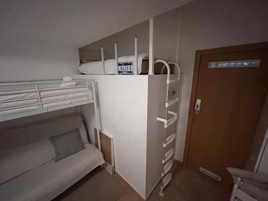 Cute Studio In Gran Via -Si1 Madrid Eksteriør billede